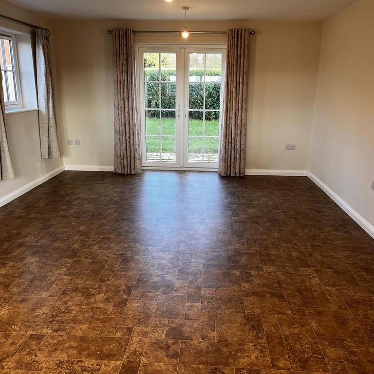 3 bedroom detached house to rent - Photo 1