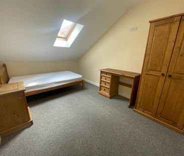 Room in a Shared Flat, North Sherwood St, NG1 - Photo 2
