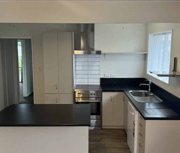 Delightful on Durham - Photo 4