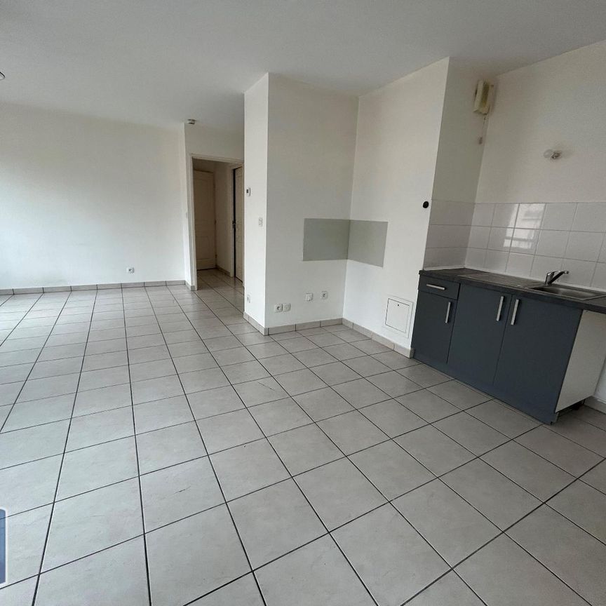 Location Appartement 2 pièces 47m² ST ETIENNE 42000 - Photo 1