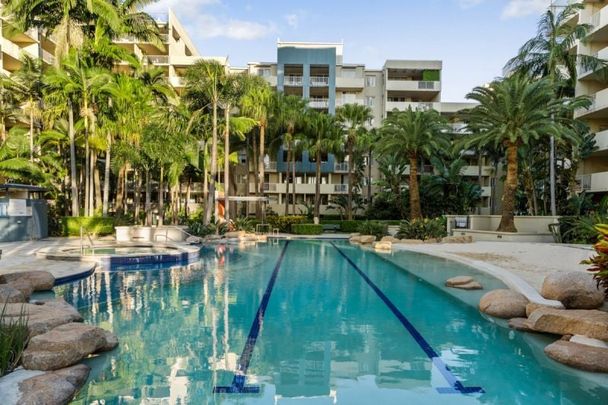 Fully Furnished 1 Bedroom Unit in the Heart of Fortitude Valley + Electricity* Inc! - Photo 1