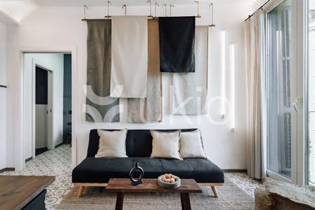 Barcelona Capital, Catalonia 08015 - Photo 4