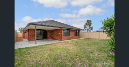 Family Home with park view in Prestigious Redgum Estate - Photo 5