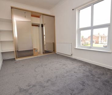 2 Bedroom Terraced House - Photo 5