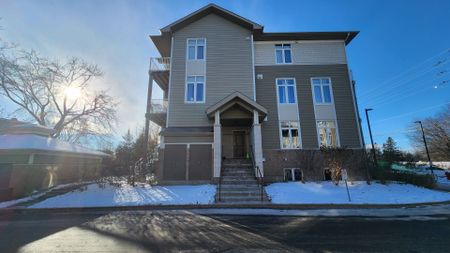 For Lease - 293 Everest Private Unit# A, Elmvale Acres and Area, Ontario - Photo 5