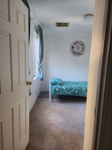 Leederville - Photo 3