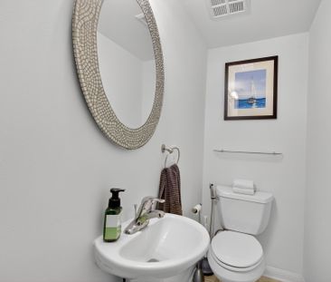 For Lease - 15 Laidlaw Street Unit# 606, Toronto, Ontario - Photo 6