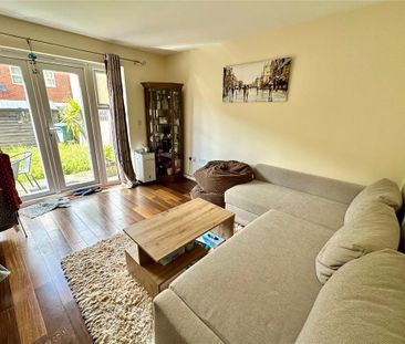 3 bedroom townhouse to rent - Photo 2