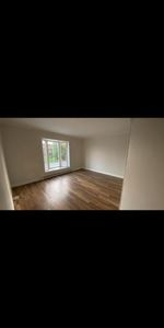 4 1/2 - Sainte-Thérèse - 1 300 $/mois - Photo 4