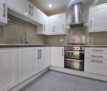 2 bedroom house to rent - Photo 3