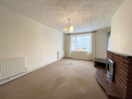 2 Bedroom Flat - Photo 2