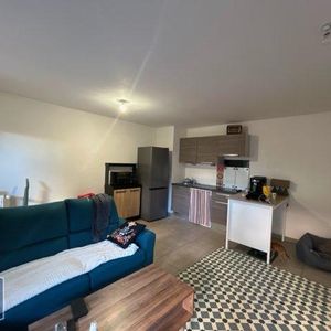 Location Appartement 3 pièces 61m² MARTIGUES 13500 - Photo 2