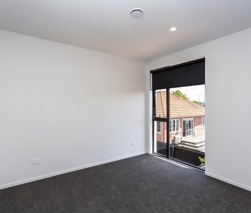 Brand new two bedroom townhouse! - Photo 5