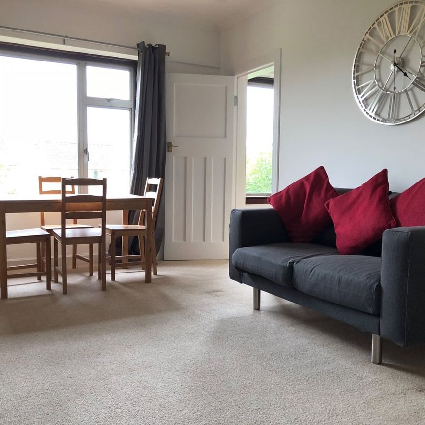 2 Bed Flat, Penrith Drive, G12 - Photo 1