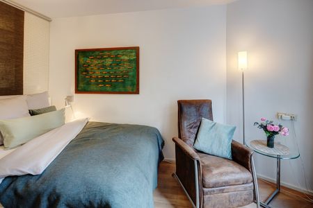 Sunny studio apartment in great location Maxvorstadt - Photo 4