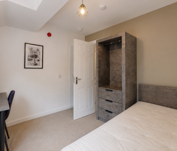 1 bedroom in a house share to rent - Photo 6