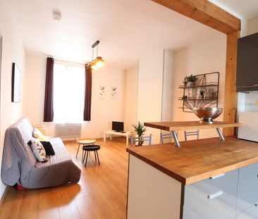 Location Appartement 2 pièces 47m² - Photo 3