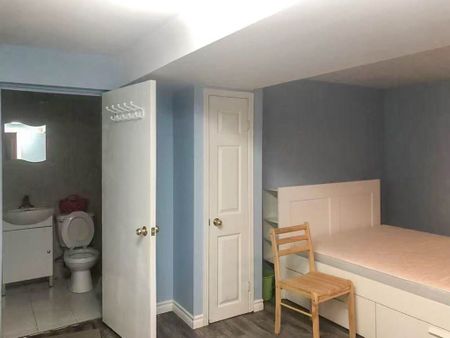 For Lease - 4641 Crosscreek Court, Mississauga, Ontario - Photo 3