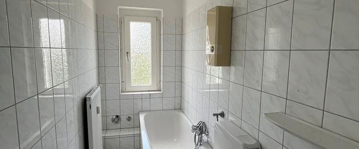 Raumwunder mit Dachgeschoss-Extras - Ideal für Hobby-Gäste-Homeoffice - Foto 1