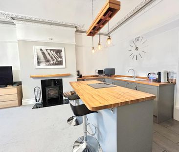 2 bedroom apartment to rent - Photo 6