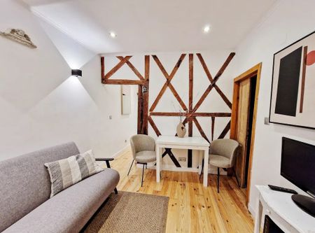 Rua Vale, Lisbon, Lisbon 1200-317 - Photo 5