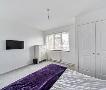 2 bedroom maisonette to rent - Photo 6