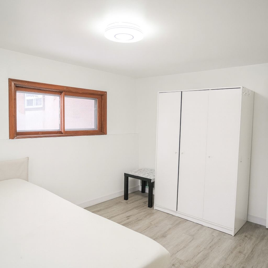 For Lease - 6156 Barker Street Unit# Upper, Niagara Falls, Ontario - Photo 1