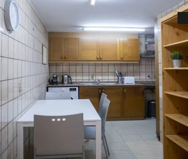 Carrer de Bèlgica, Valencia, Valencian Community 46021 - Photo 3
