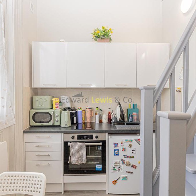 Studio to rent - Photo 1