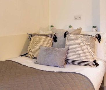 Studio to rent - Photo 6