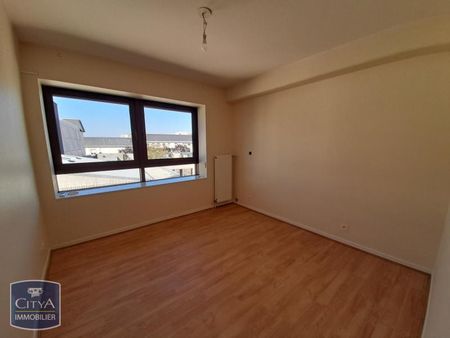 Location Appartement 3 pièces 76m² LE MANS 72000 - Photo 4