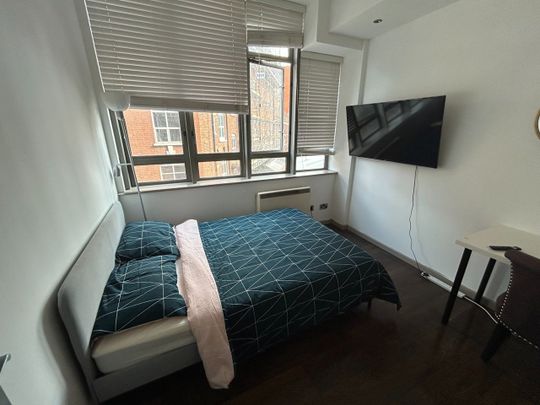 Room in a Shared Flat, Lawrence House, EC1V - Photo 1