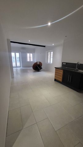 Appartement 3 chambres rénové Carcès, - Photo 3