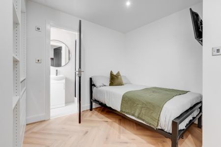 6 bedroom house to rent - Photo 3