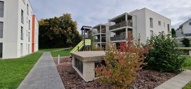 3.5 Zimmer, 97 m², 1. Stock - Photo 1