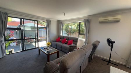 Cosy in Redwoodtown - Photo 5
