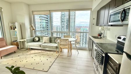 For Lease - 2200 Lakeshore Boulevard Unit# 4104, Toronto, Ontario - Photo 3