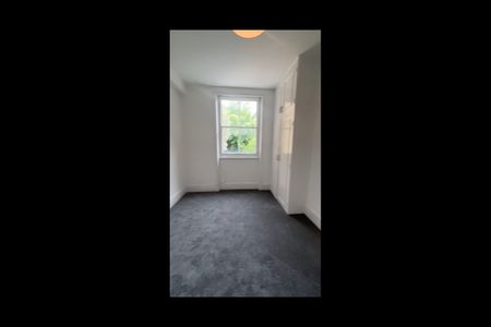 2 Bed Flat, Essendine Road, W9 - Photo 4