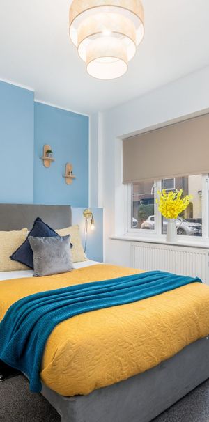 Room1 – Nuneaton - Photo 1