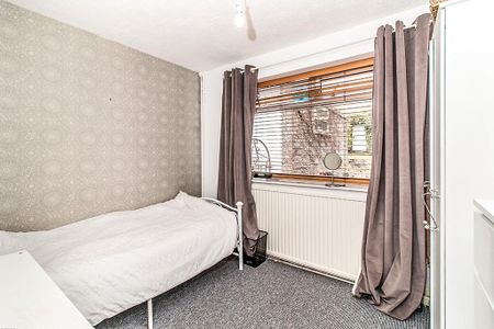 3 bedroom bungalow to rent - Photo 4