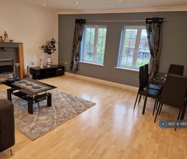 2 bedroom flat to rent - Photo 2