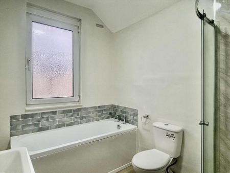 2 bedroom house to rent - Photo 3