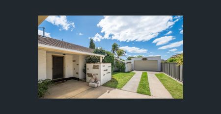 Well Presented with Ample Shedding! - Photo 4