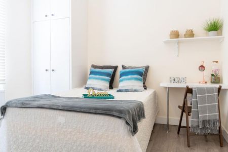 6 bedroom house to rent - Photo 3