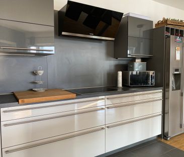 Fritz50: Wohn(traum) mit Küche, Balkon und tollem Ausblick - Foto 4