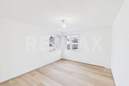 NEUBAU Superschöne 3.5 Zimmer Dach-Maisonettewohnung mit Balkon in Lachen SZ zu mieten - Foto 2