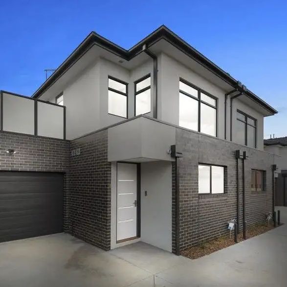 3/33 Goulburn Avenue, Reservoir VIC 3073 - Photo 1