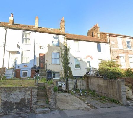 1 bedroom flat to rent - Photo 5