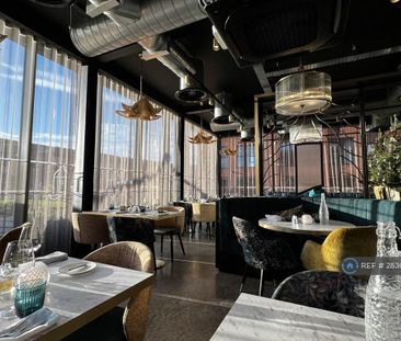 1 bedroom flat to rent - Photo 4