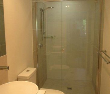 Cute 3 bedroom duplex - Photo 2